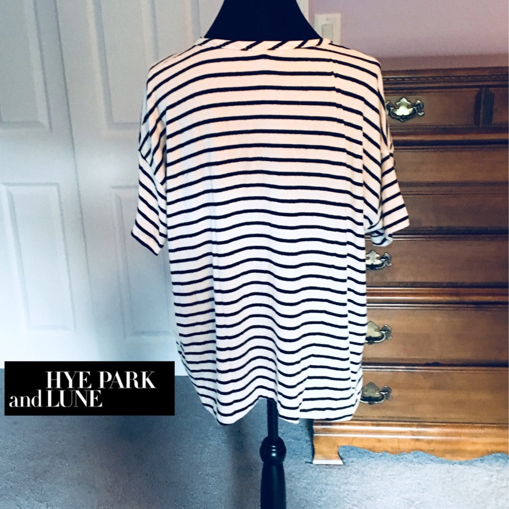 Hye Park & Lune Orbit T-shirt (black/white/red) - Picture 4 of 5